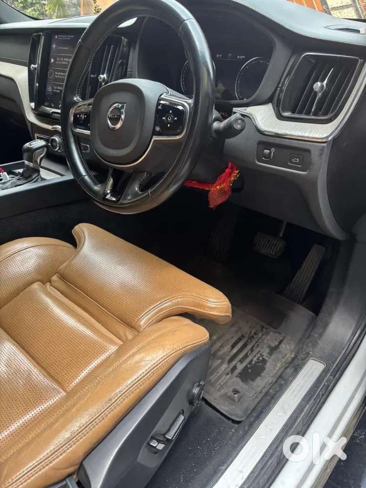 Volvo Xc60 2020 Diesel 125000 Km Driven