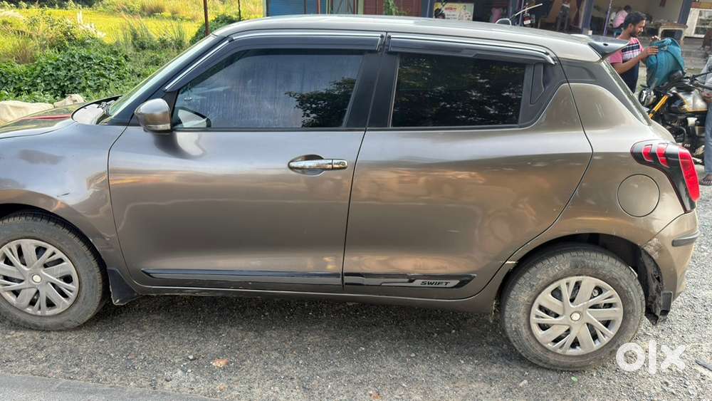 Swift Petrol Manual 2020