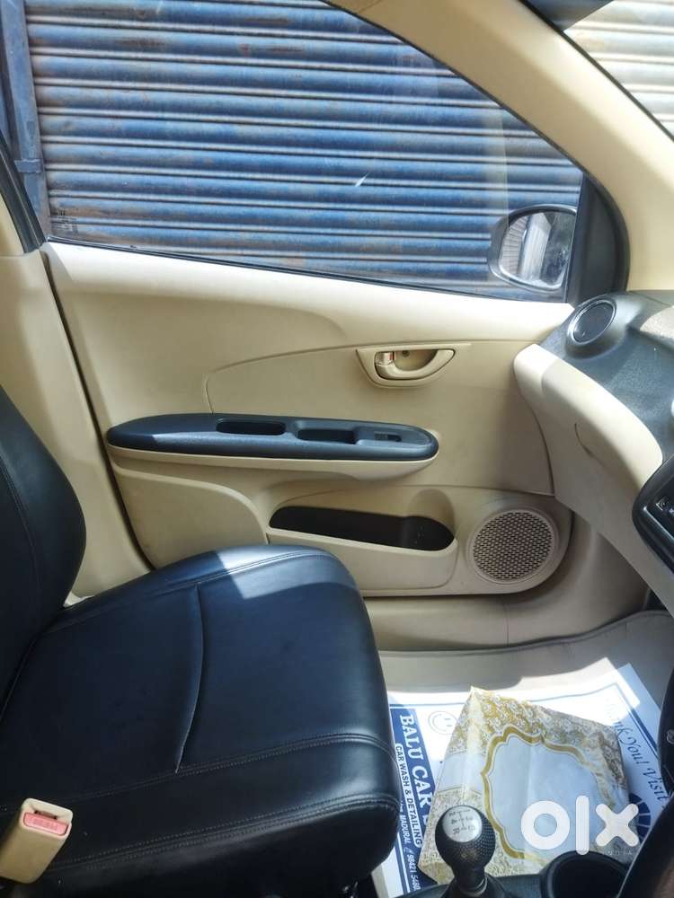 Honda Brio S (o) Mt, 2016, Petrol