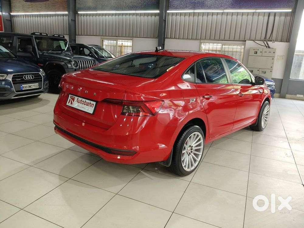 Skoda Slavia 1.0 Ambition Tsi At, 2022, Petrol