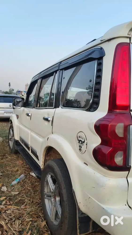 Mahindra Scorpio 2.2 2016 Diesel Manual
