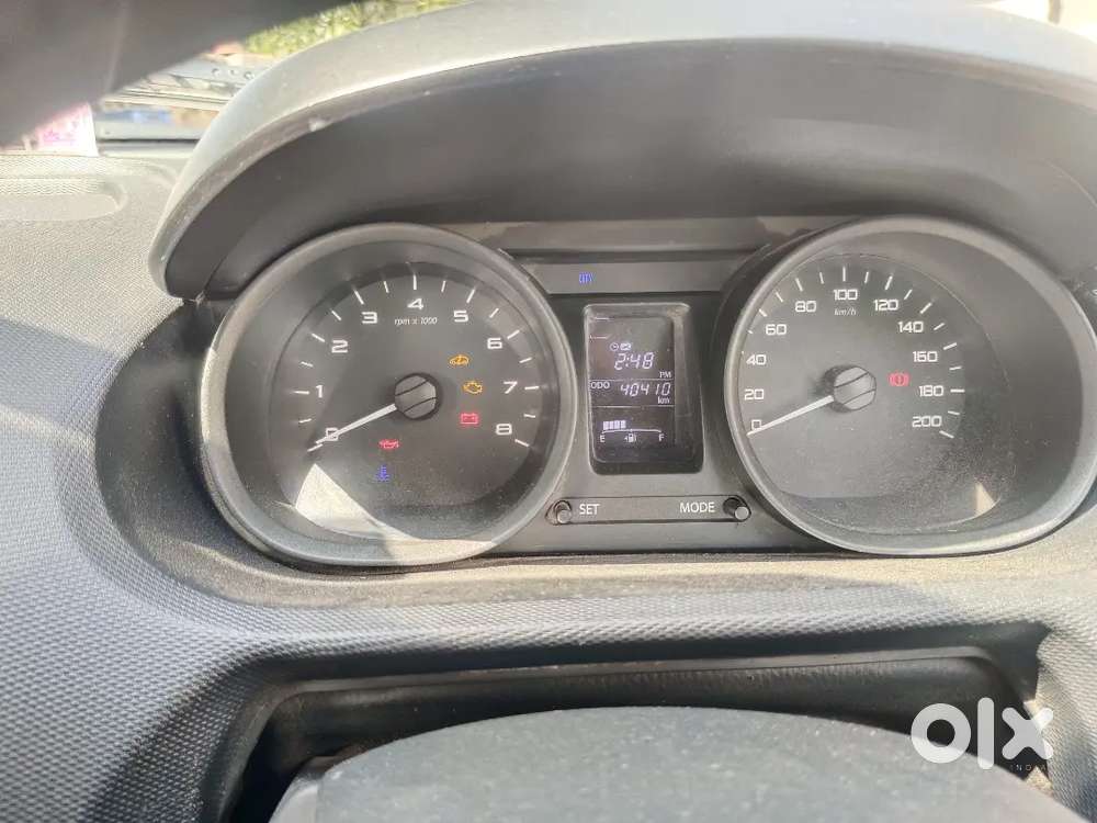 Tata Tiego Petrol