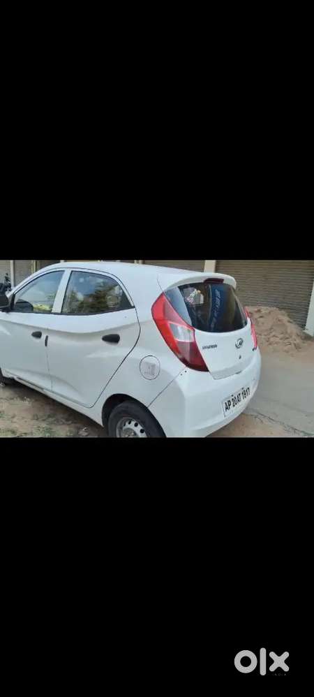 Hyundai Eon 2013 Petrol 125000 Km Driven