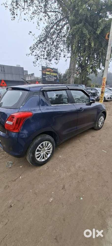 Maruti Suzuki Swift Vxi + Manual, 2019, Petrol