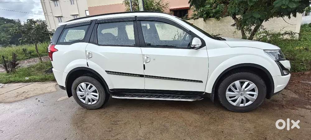 Mahindra Xuv500 W7
