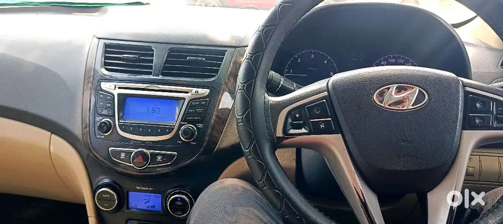 Verna Fludic Diesel Black Excellent Condition 1.6 Crdi