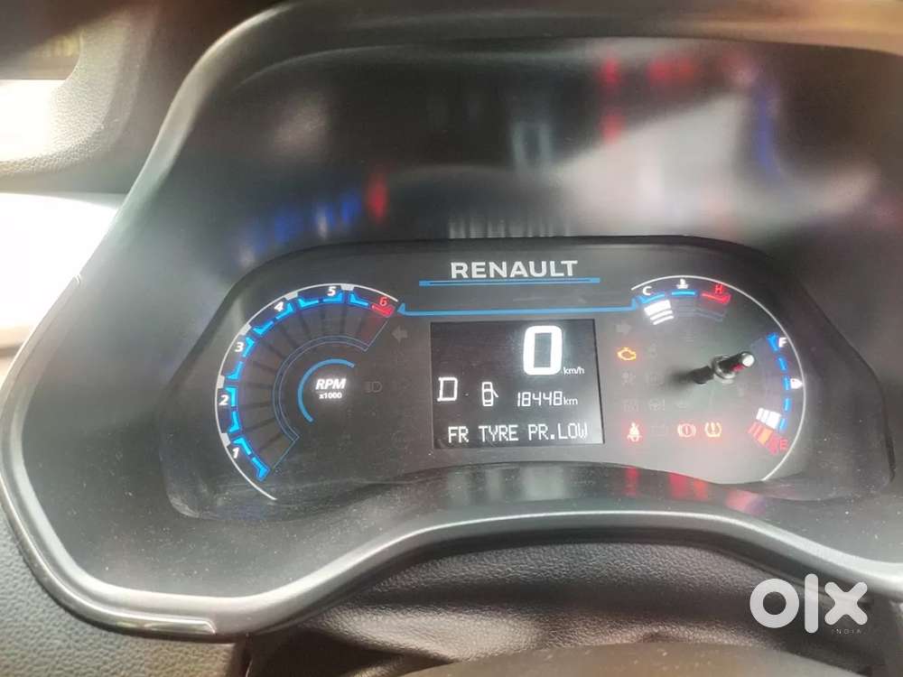Renault Triber Rxz Easy-r Amt, 2023, Petrol