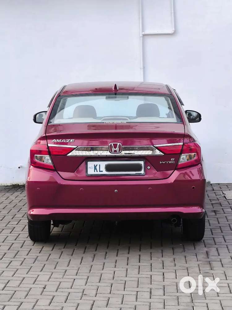 Honda Amaze Cvt Automatic Showroom Maintained Car For Sale
