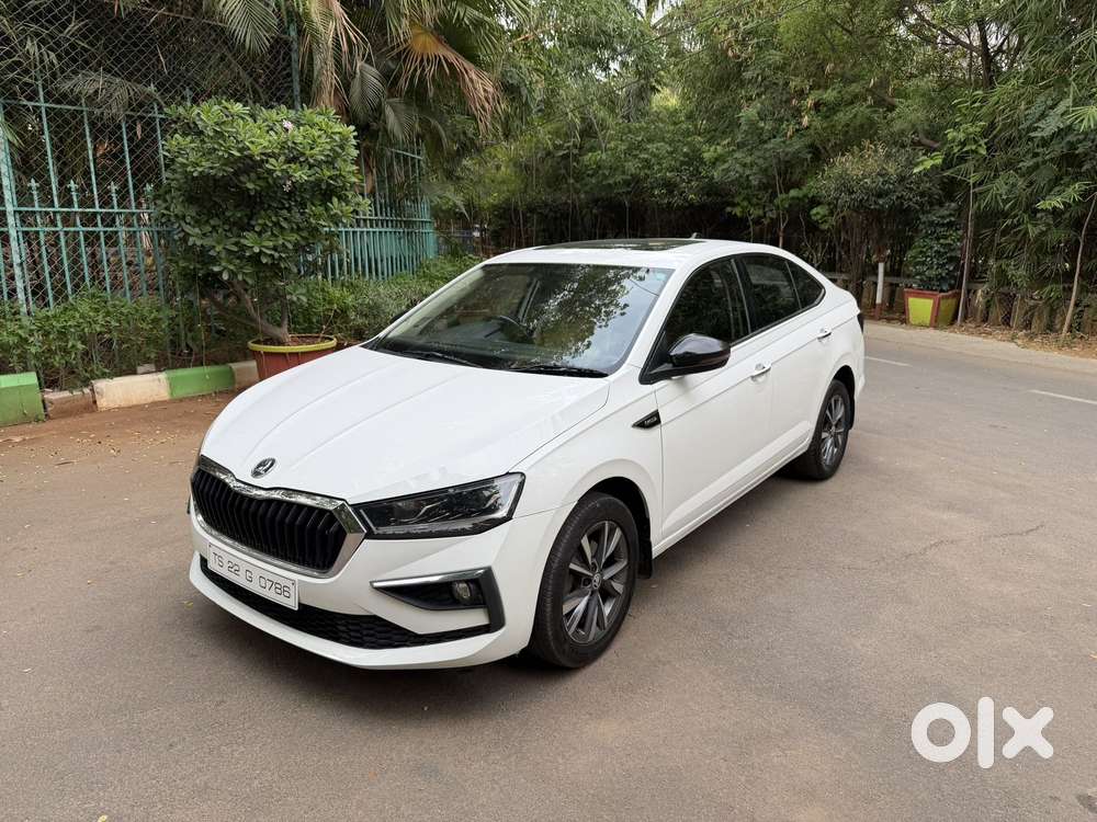 Skoda Slavia 1.0 Tsi Style At, 2022, Petrol