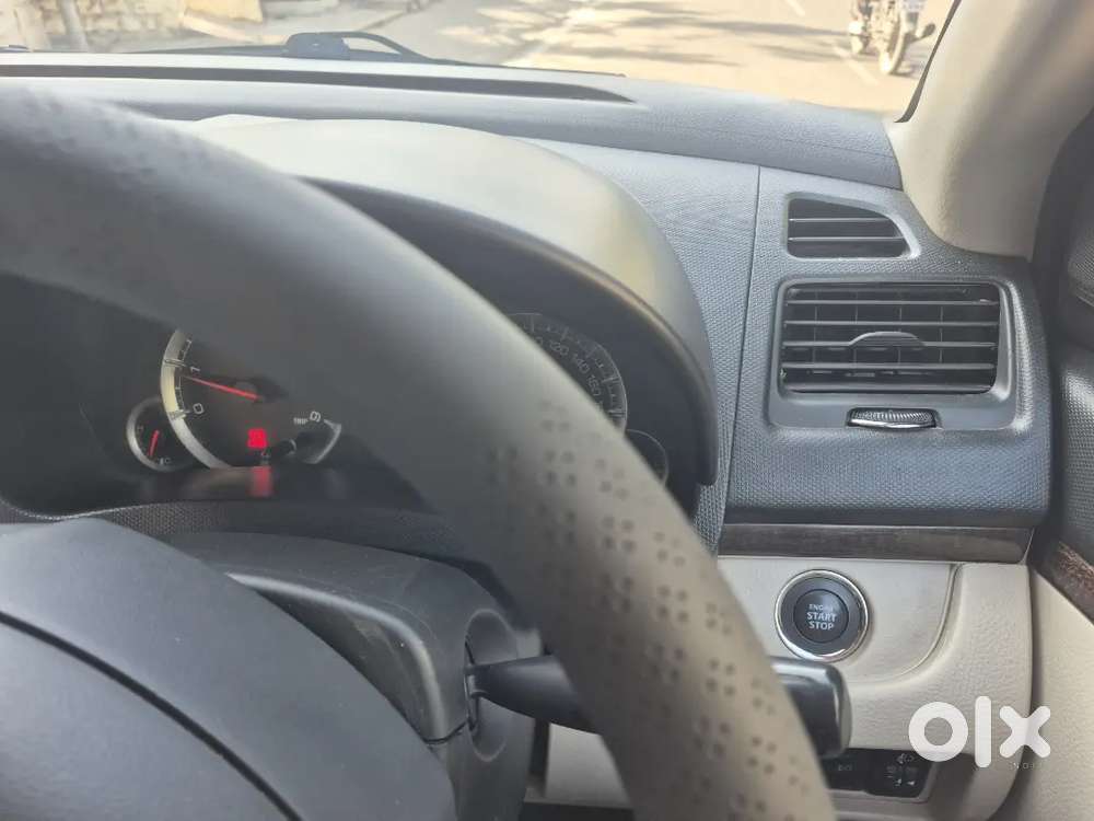 Maruti Suzuki Swift Dzire Zdi 2016