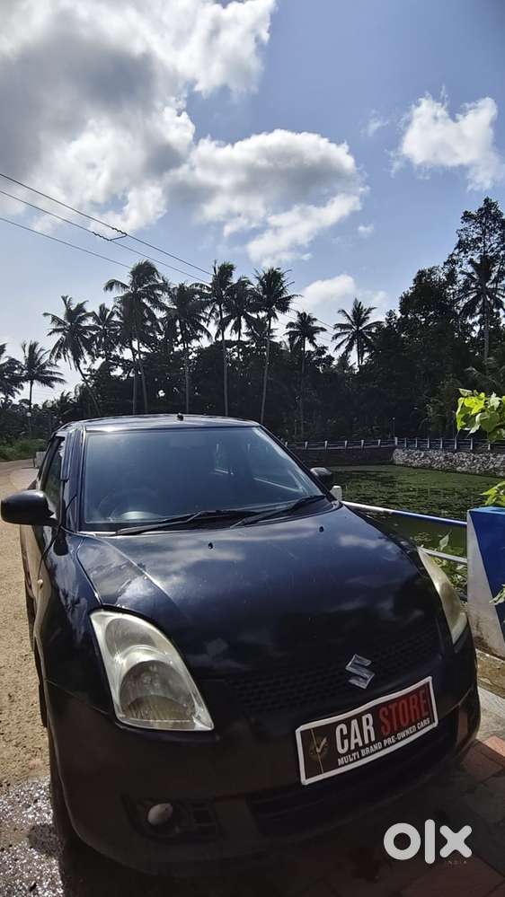 Maruti Suzuki Swift 1.3 Vxi, 2010, Petrol