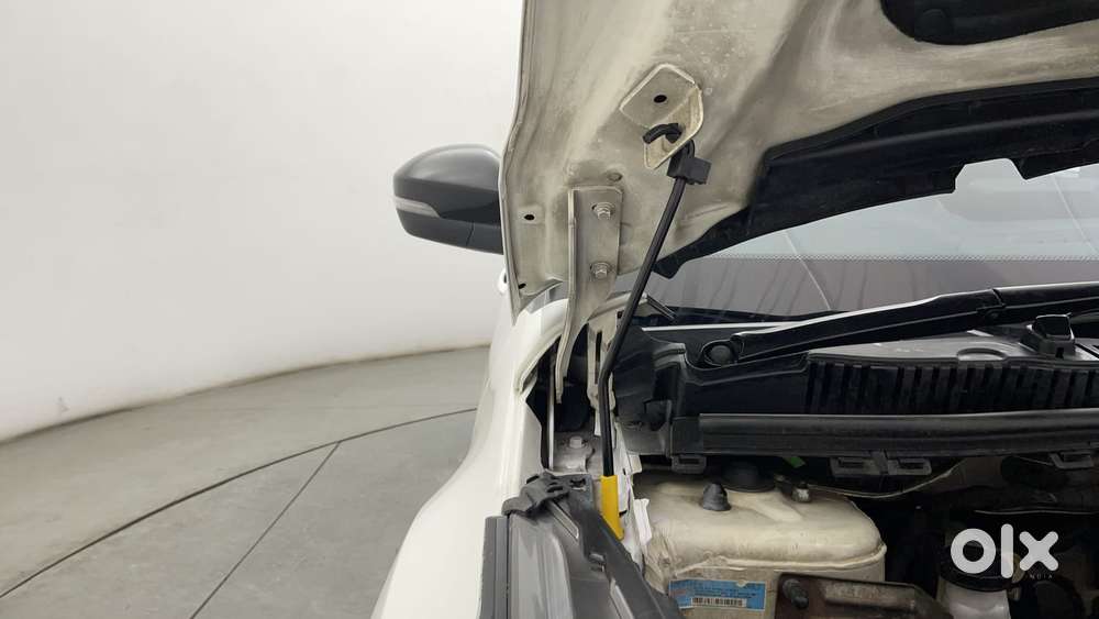 Tata Nexon 1.5 Revotorq Xza Plus S Amt, 2022, Petrol