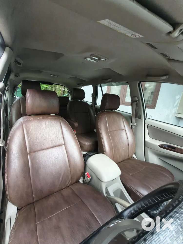 Toyota Innova 2014 2.5v Diesel Good Condition