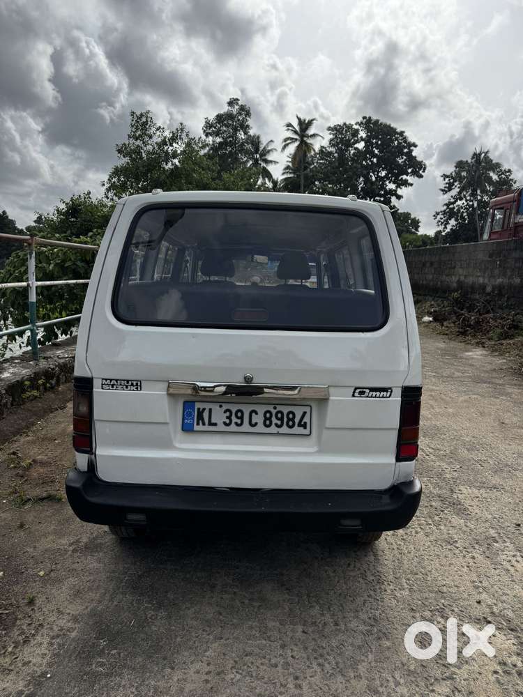 Maruti Suzuki Omni 5 Seater, 2011, Petrol