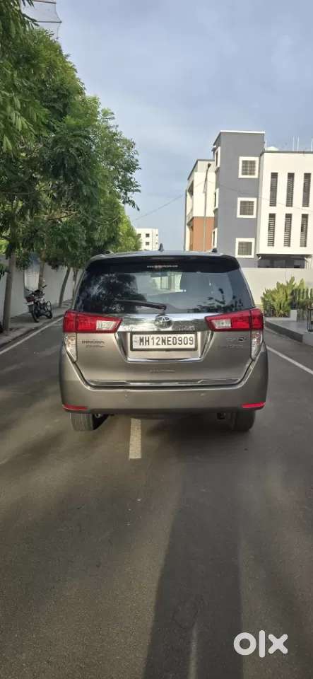 Toyota Innova Crysta, 2016, Diesel