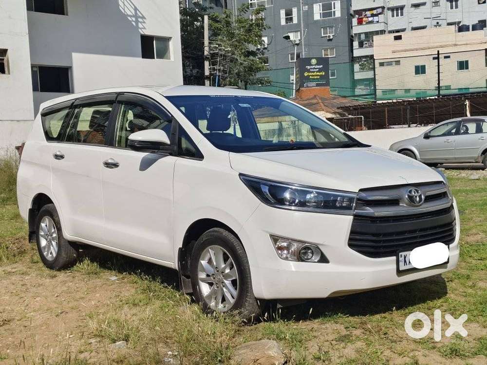 Toyota Innova Crysta 2.4 V 8 Str, 2020, Diesel