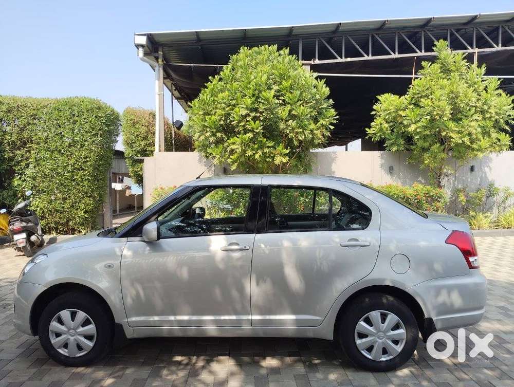 Maruti Suzuki Swift Dzire 1.2 Vxi Bsiv, 2009, Petrol