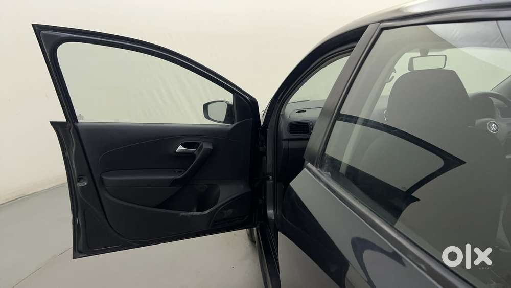 Volkswagen Polo Petrol Comfortline 1.2l, 2016, Petrol