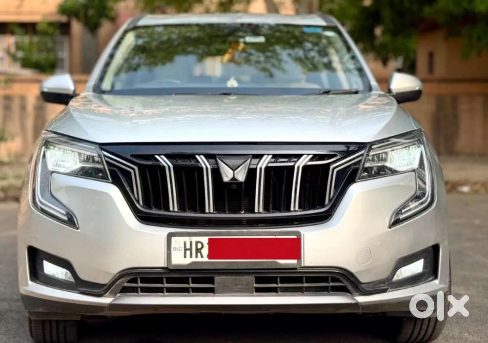 Mahindra Xuv700 2.0 Ax 7 Petrol At Str, 2022, Petrol