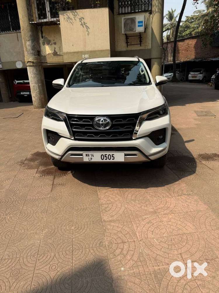 Toyota Fortuner [2021-ongoing] 2.8 2wd Diesel At, 2024, Diesel