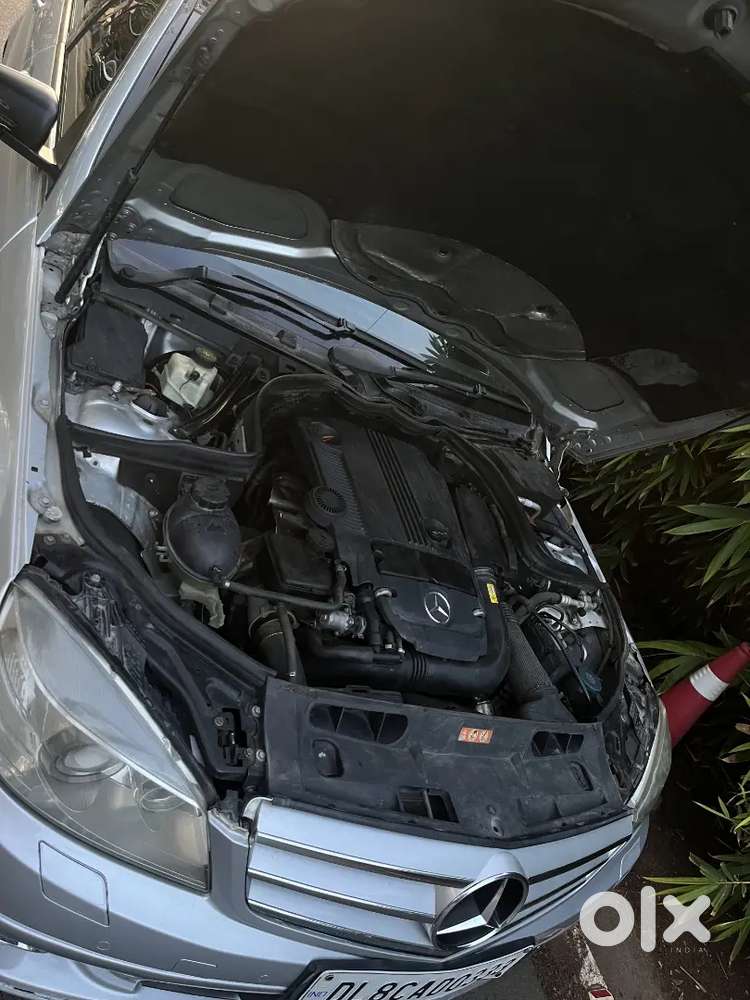 Mercedes Benz C200