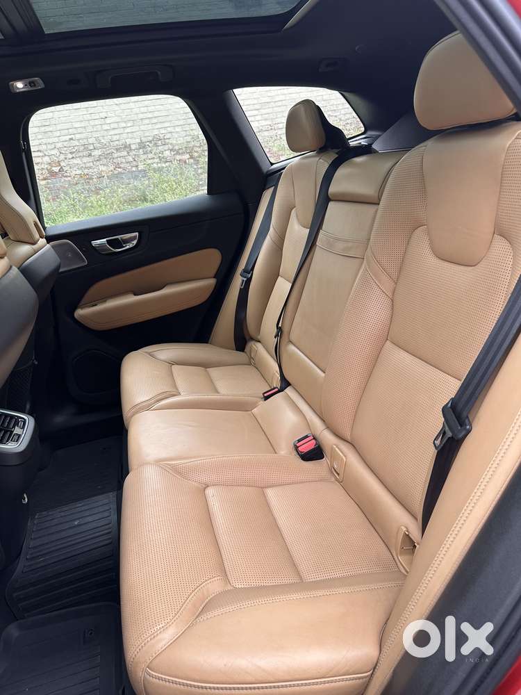 Volvo Xc60 D5 Inscription, 2019, Diesel