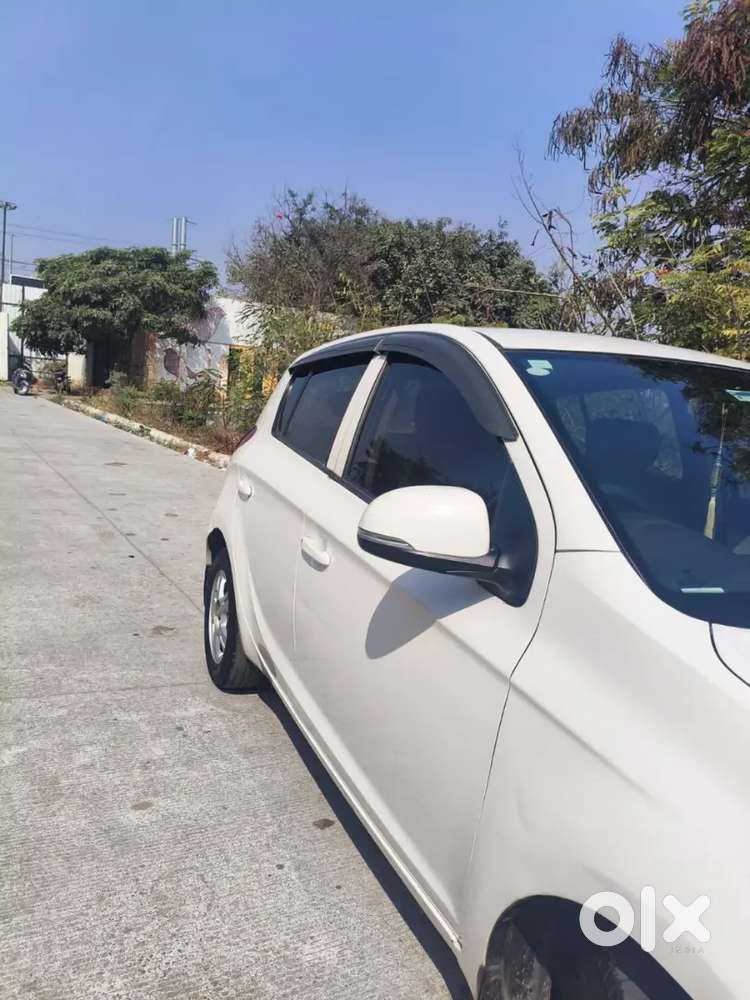 Hyundai I 20 Neat And Excellent Condition