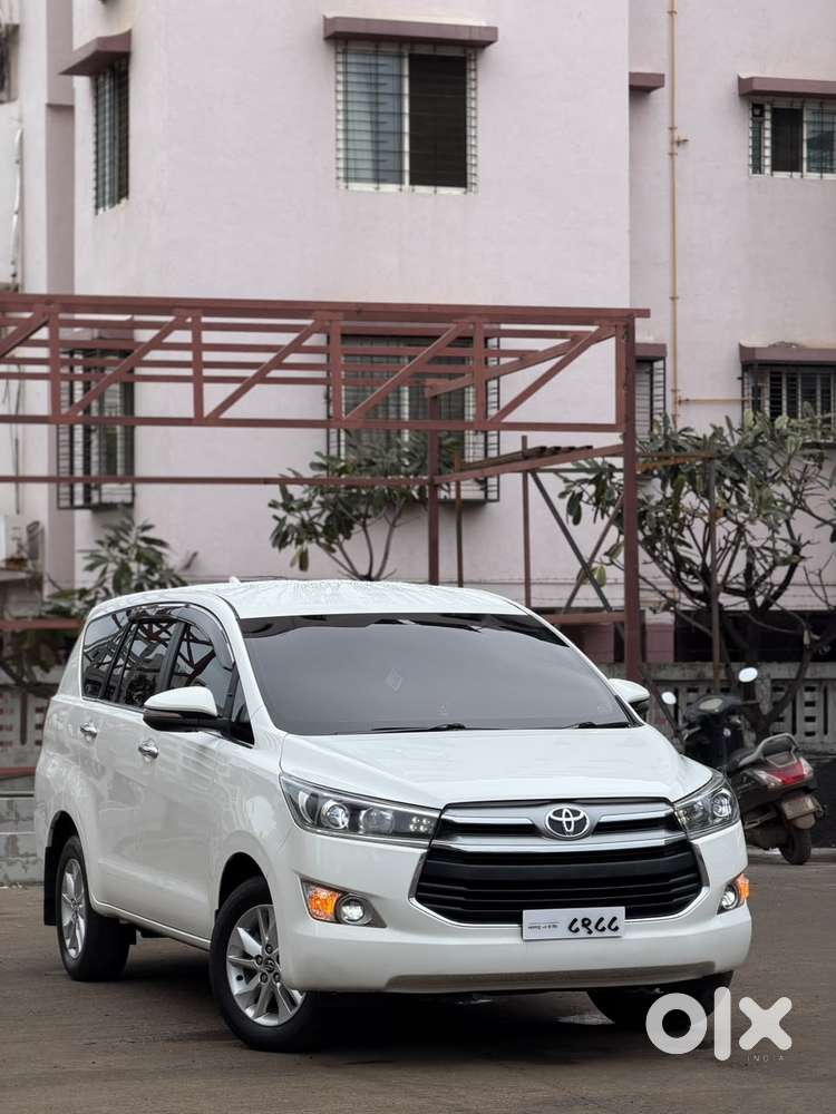 Toyota Innova Crysta 2.7 V, 2019, Diesel