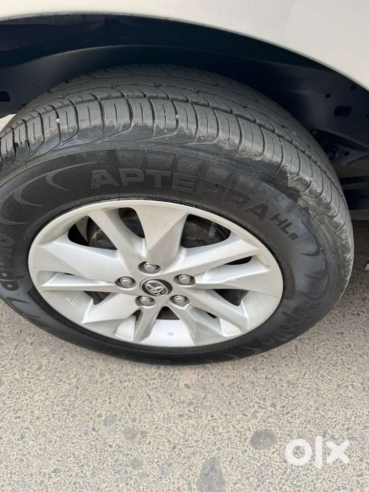 Toyota Innova Crysta 2.8 Gx At 7 Str, 2017, Diesel