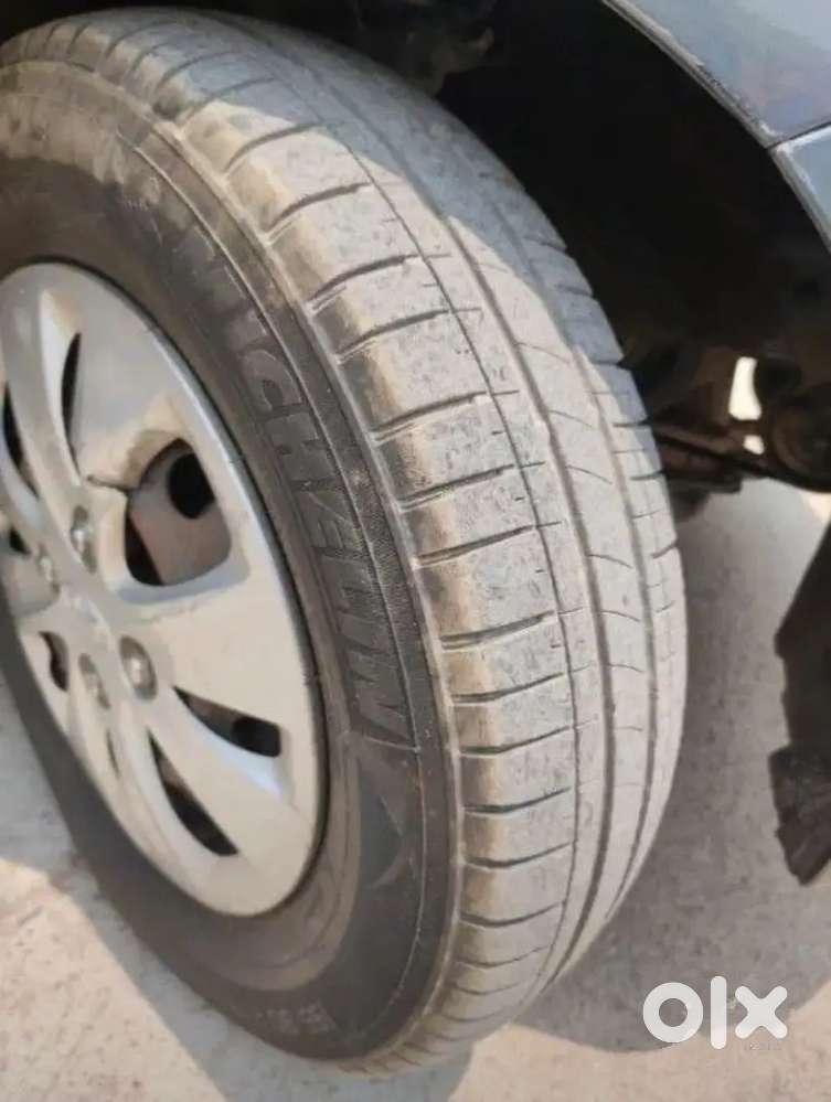 Hyundai.      I10      2012         Petrol       Well      Maintained