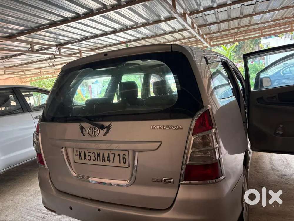 Toyota Innova 2013