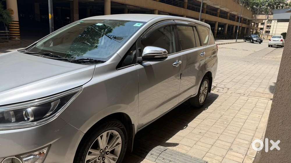 Toyota Innova Crysta 2.8 Z 1st Owner Diesel Good Condition