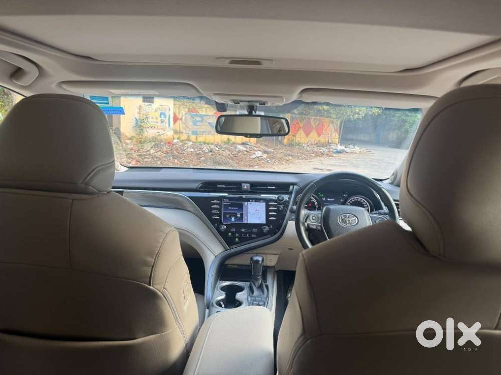 Toyota Camry Hybrid, 2021, Petrol