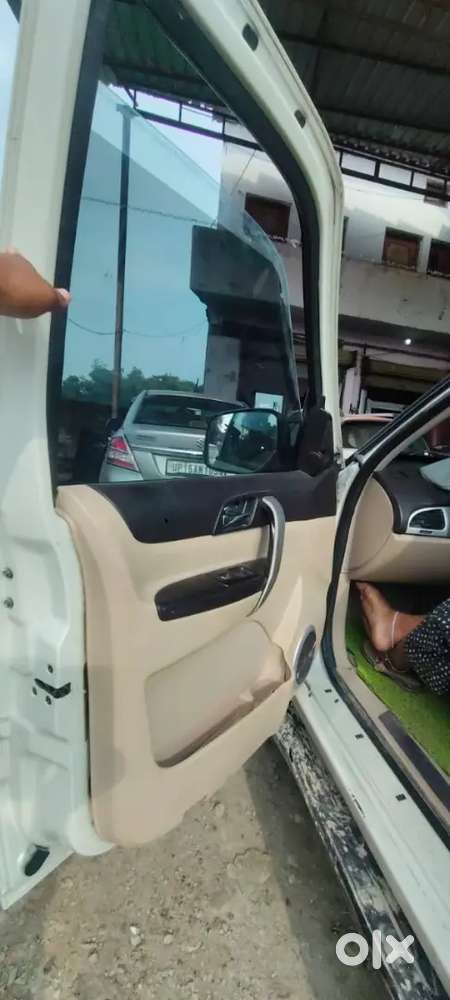 2012 Last Ki Hai Tata Safari Storme Diesel