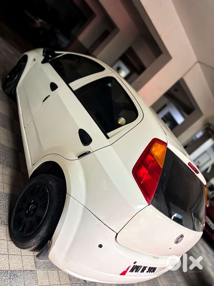 Fiat Grande Punto 1.3 Multijet Absolute 90hp Bslv Diesel 2012