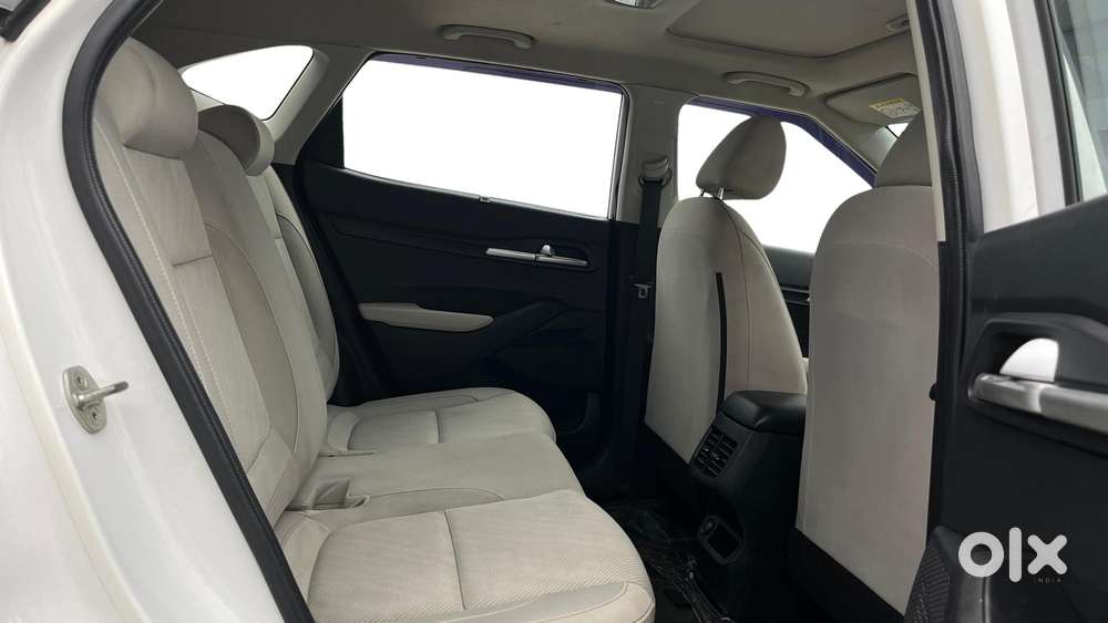 Kia Seltos Htk Plus G, 2022, Petrol