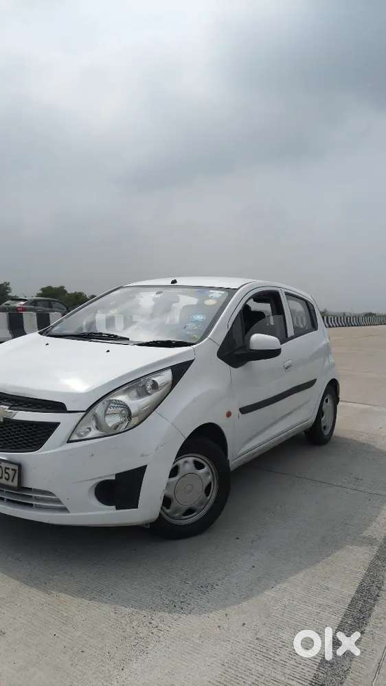 Chevrolet Beat Lt Petrol 2012