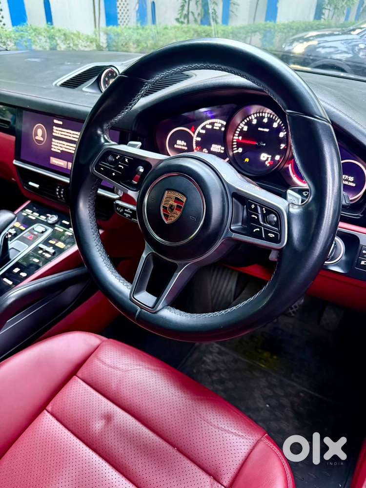 Porsche Cayenne Base, 2022, Petrol