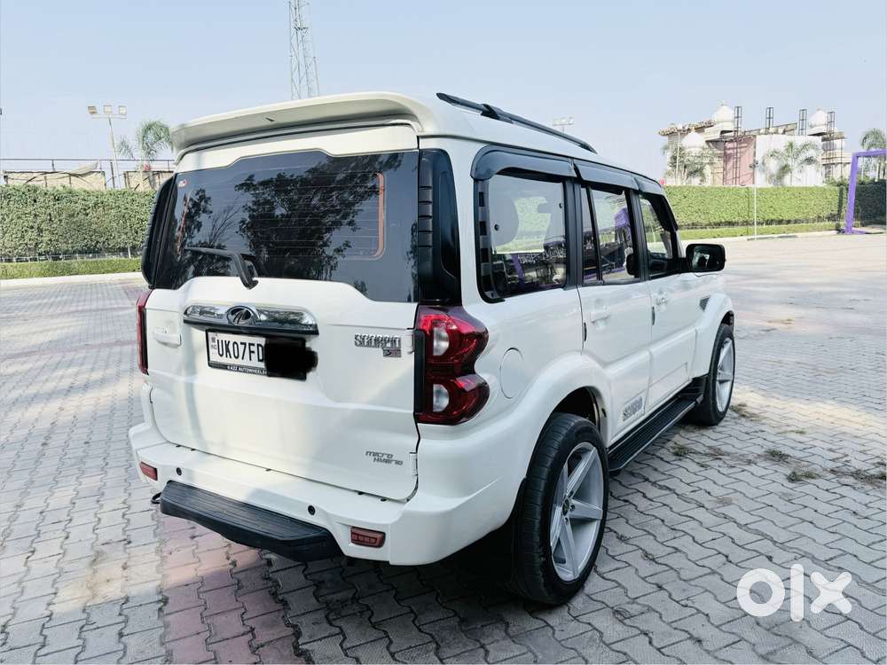 Mahindra Scorpio S11 Mt 7s, 2022, Diesel