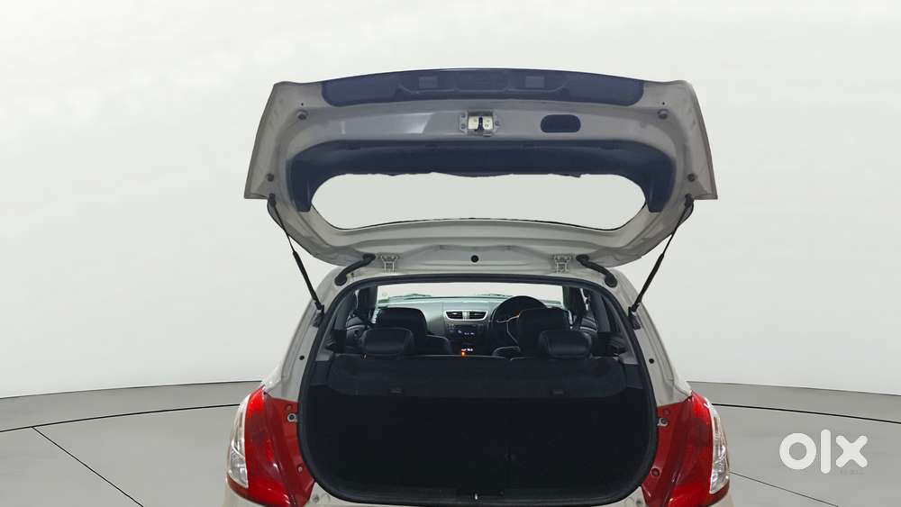 Maruti Suzuki Swift Zxi, 2016, Petrol