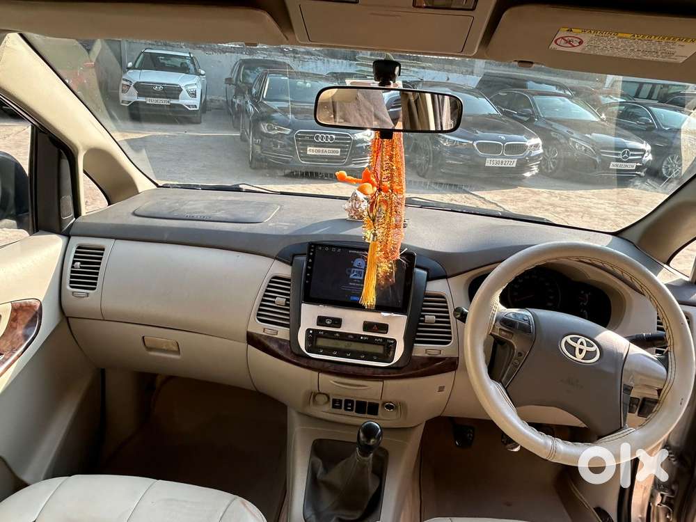 Toyota Innova 2.5 V 7 Str, 2013, Diesel
