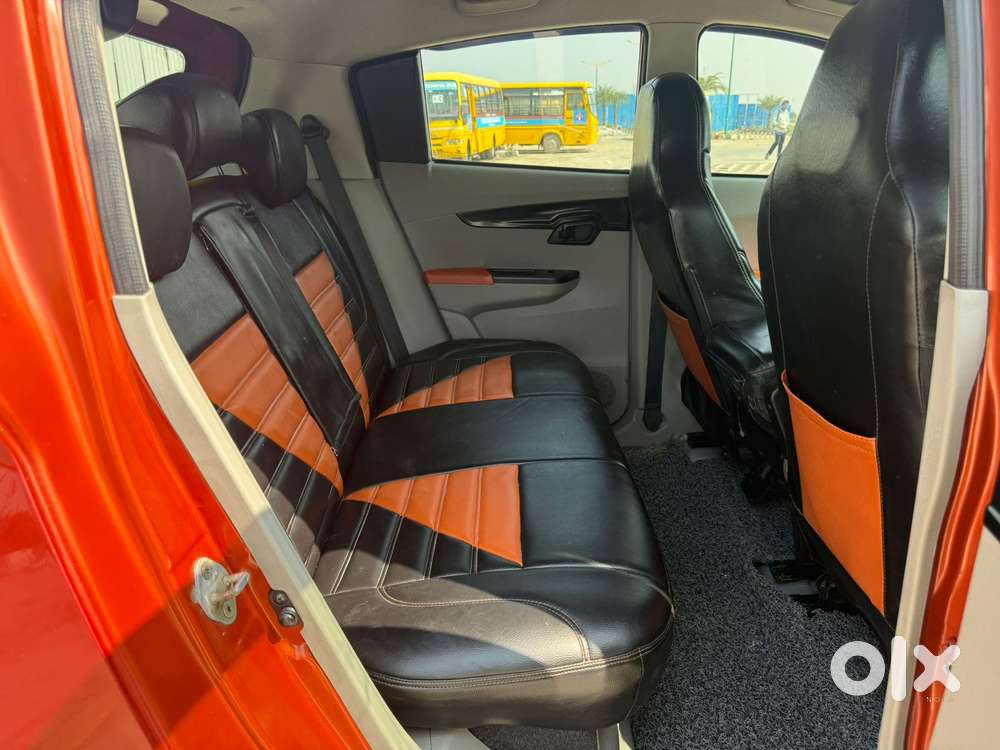 Mahindra Kuv 100 2016-2017 Mfalcon G80 K4 Plus, 2016, Petrol