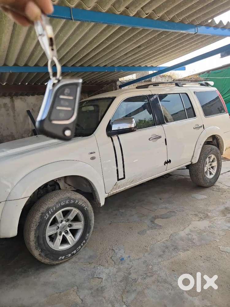 Ford Endeavour Xlt 2008