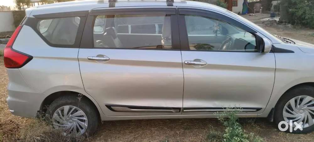 Ertiga Petrol Car