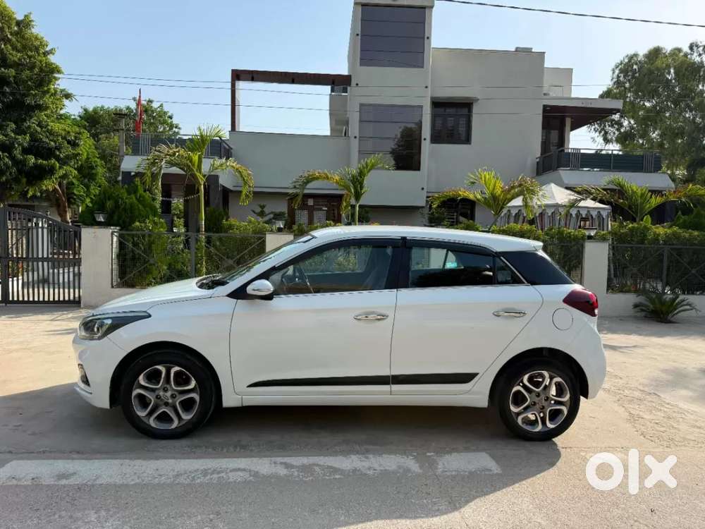 Hyundai Elite I20 Asta Option, 2018, Petrol