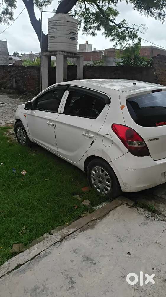 Hyundai I20 Sportz 2010