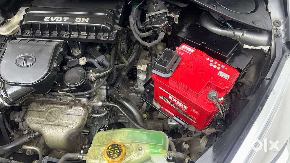 Tata Tiago 1.2 Revotron Xta, 2018, Petrol