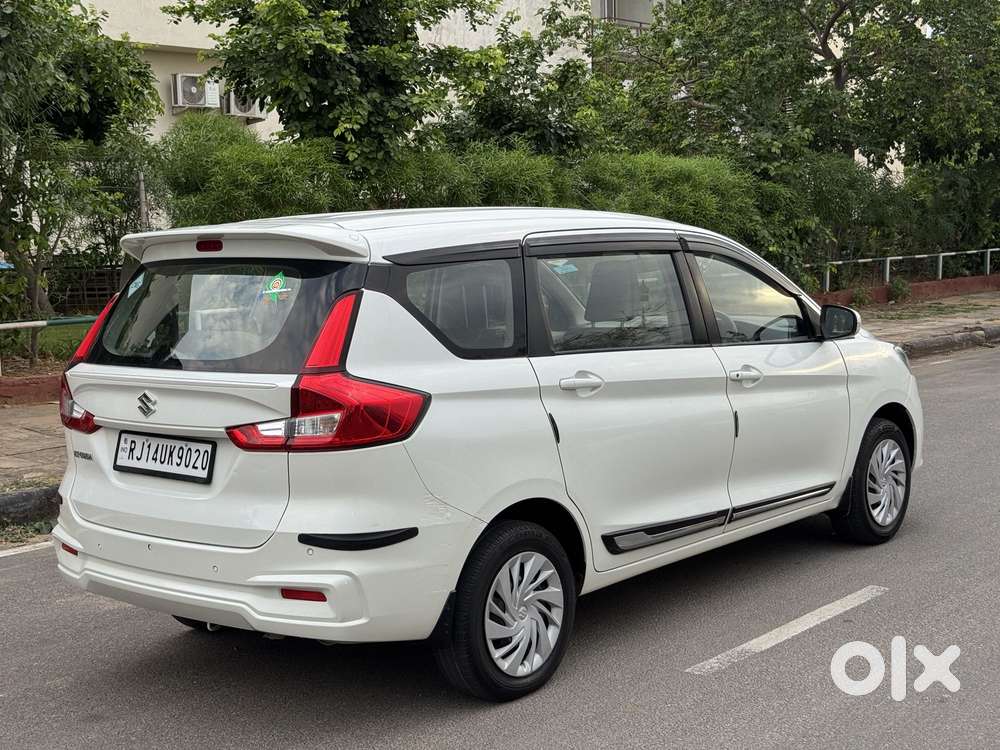 Maruti Suzuki Ertiga Vxi (o) Cng, 2024, Petrol