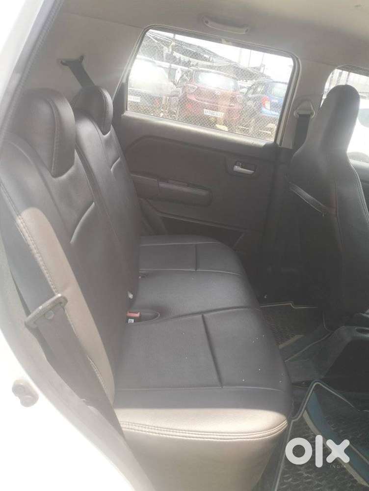 Maruti Suzuki Wagon R Vxi Optional, 2022, Petrol