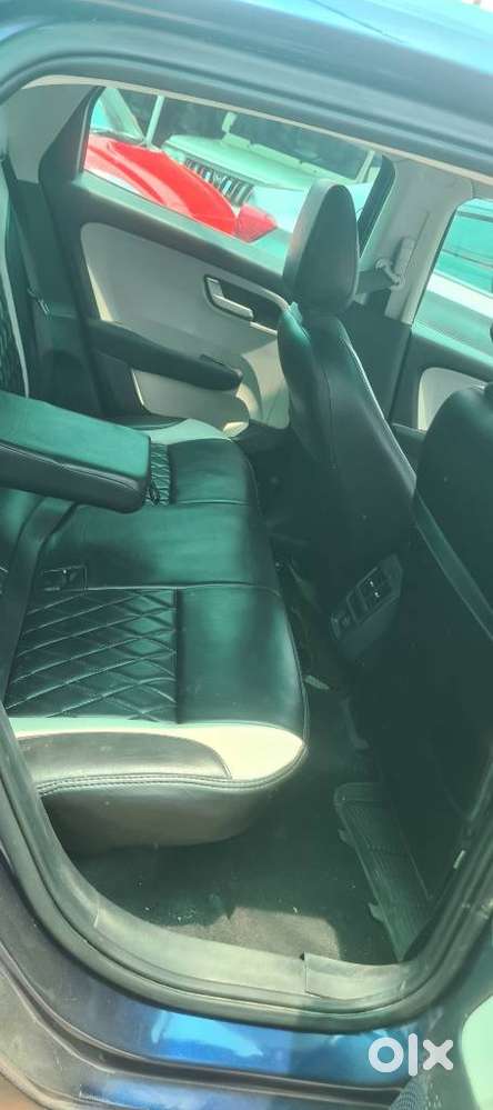 Tata Altroz 1.2 Xz Plus Petrol, 2024, Petrol